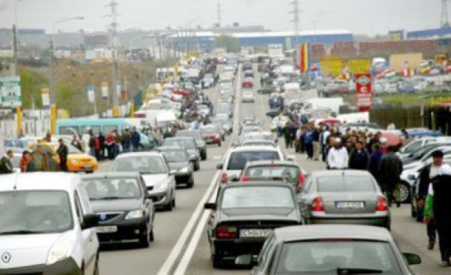 Aglomeraţie pe Autostrada Soarelui: vin bucureştenii la mare